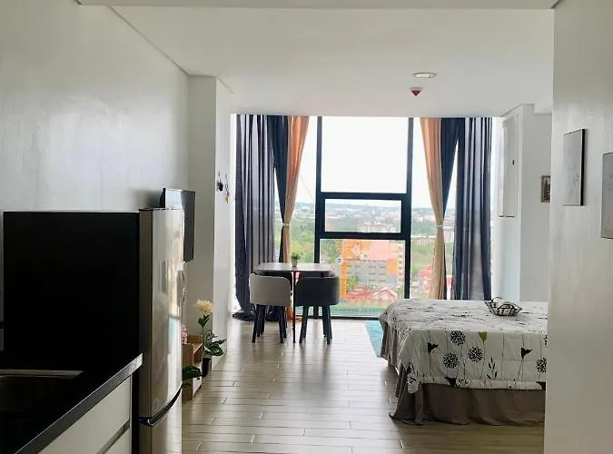 In Meridian With Netflix And Wifi, Near Ayala And It Park U7 09 11 아파트호텔 세부